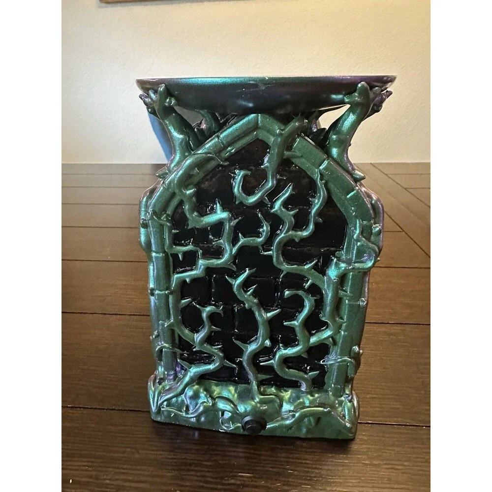 Bath & Body Works Light Up MALEFICENT Shadowbox Pedestal 3-Wick Candle Holder